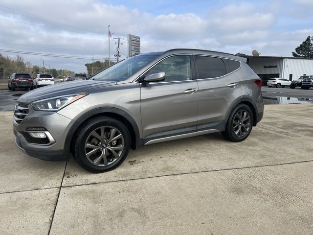 Used 2018 Hyundai Santa Fe Sport image 3