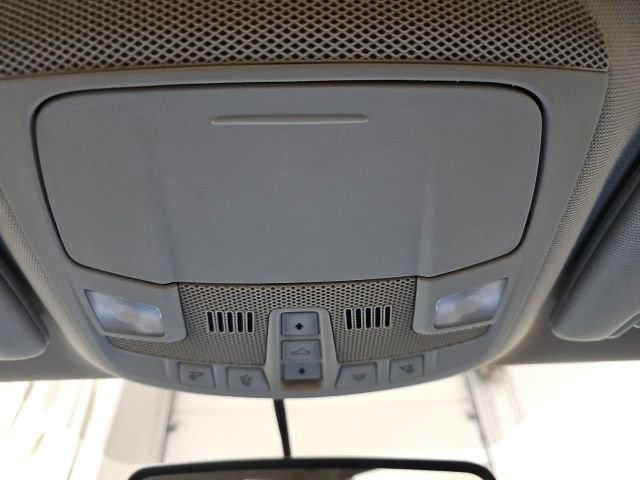 Used 2017 Ford Fusion Titanium image 25