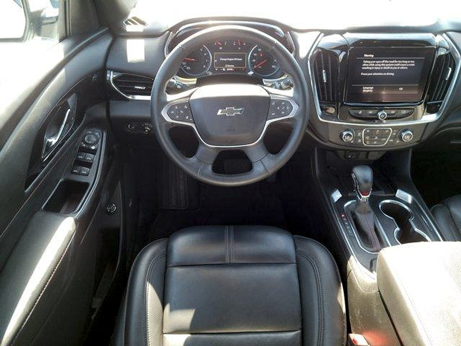 Used 2023 Chevrolet Traverse RS AWD/4WD image 15