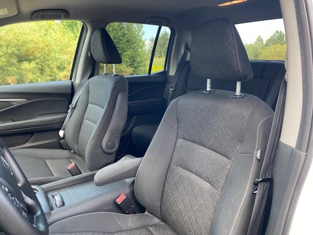 Used 2023 Honda Ridgeline Sport image 12