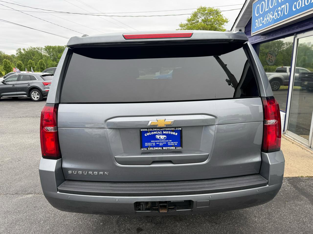 Used 2019 Chevrolet Suburban LT AWD/4WD image 7
