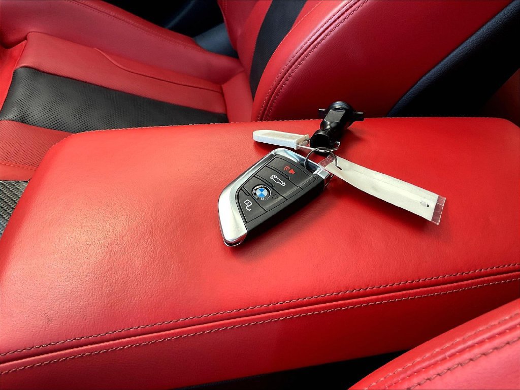 Used 2025 BMW M3 Competition w/ M Carbon Exterior Package RWD image 35