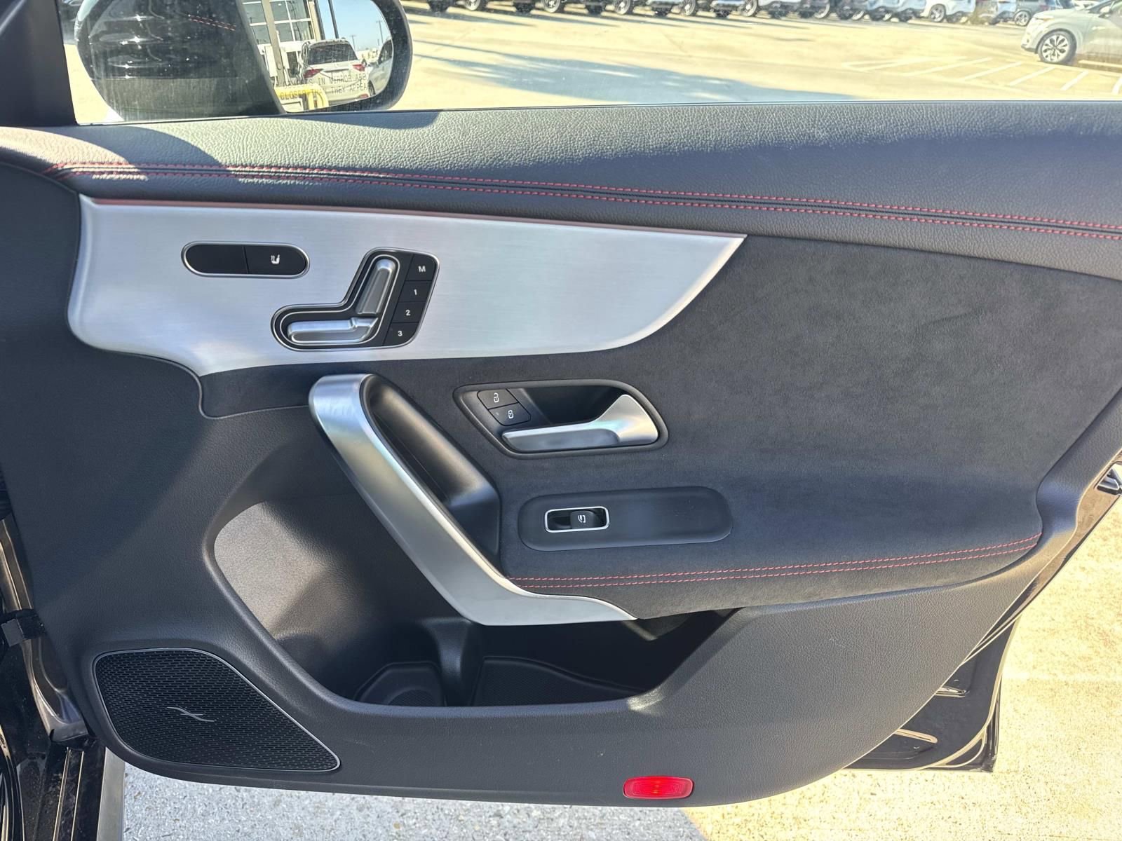 Used 2025 Mercedes-Benz CLA 35 AMG 4MATIC image 14