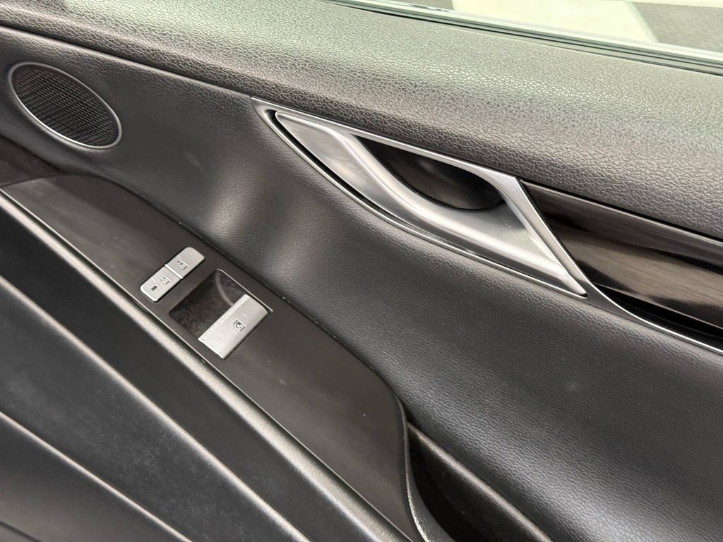 Used 2023 Genesis G80 2.5T image 21