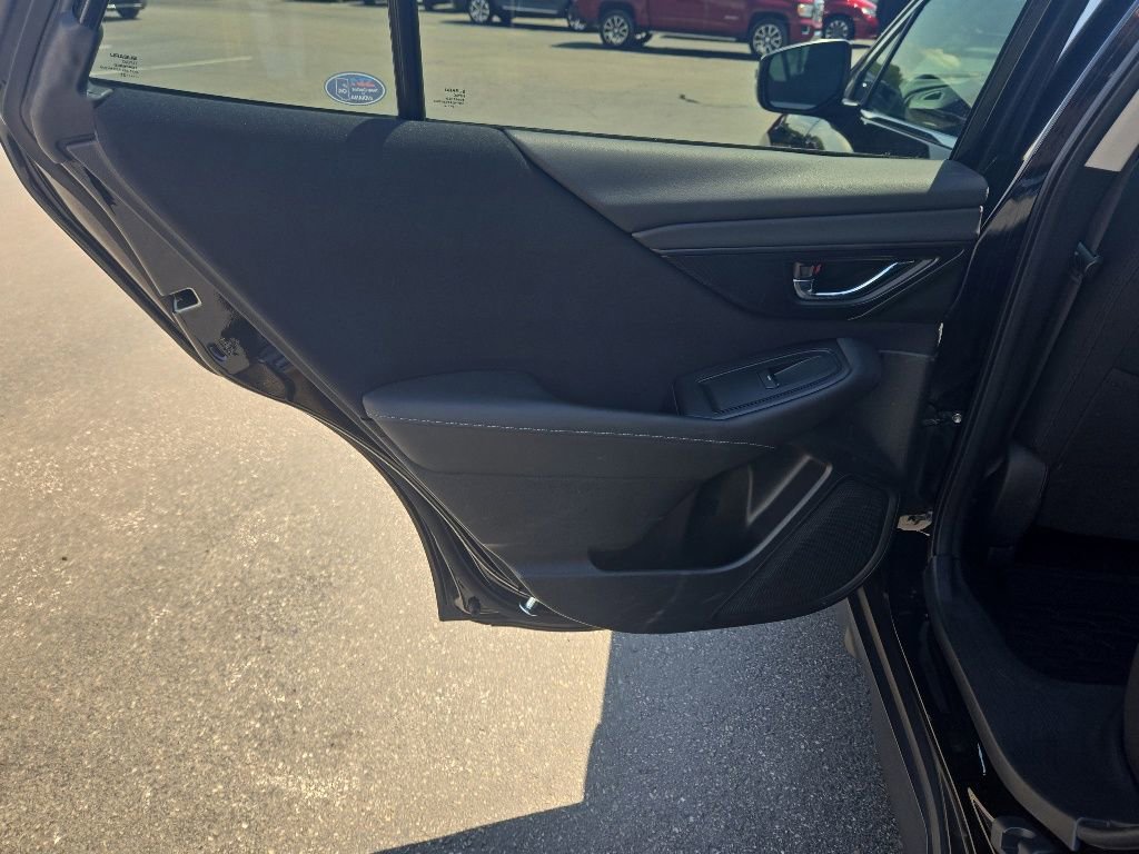 Used 2022 Subaru Outback Premium AWD/4WD image 25