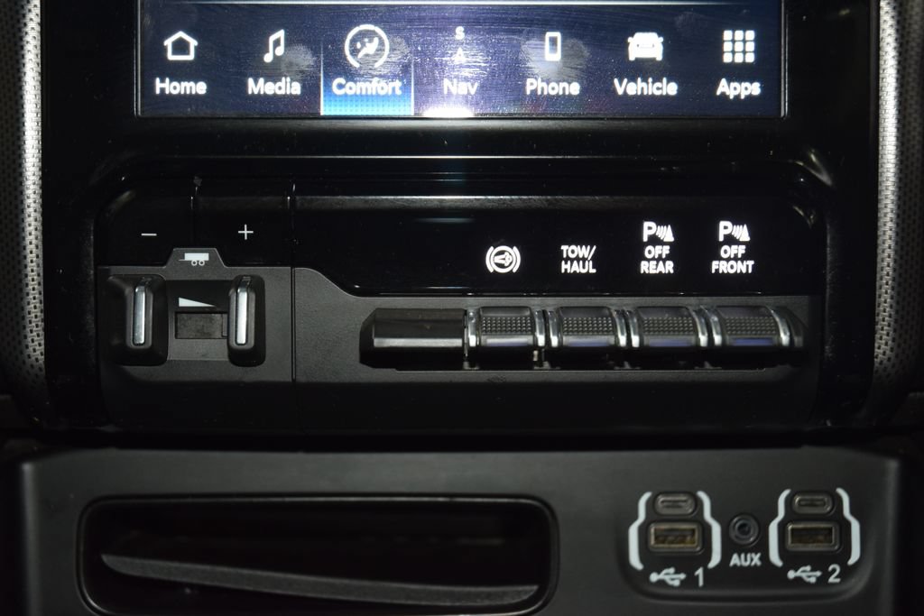 Used 2022 RAM 2500 Limited AWD/4WD image 38