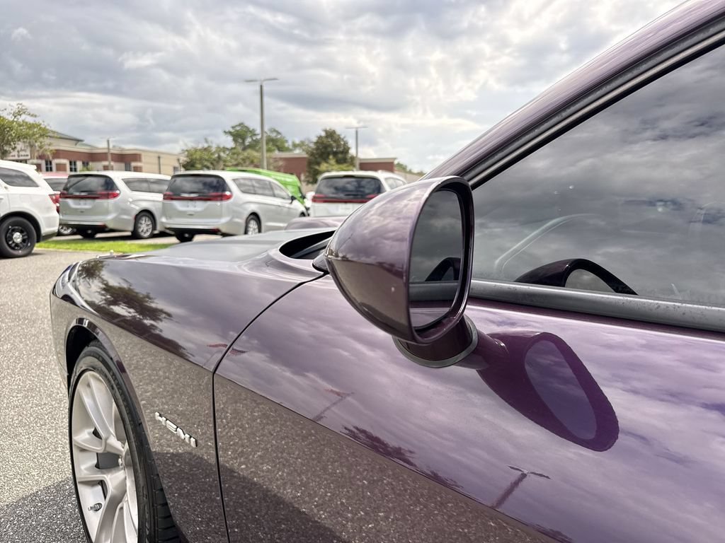 Used 2020 Dodge Challenger R/T RWD image 12