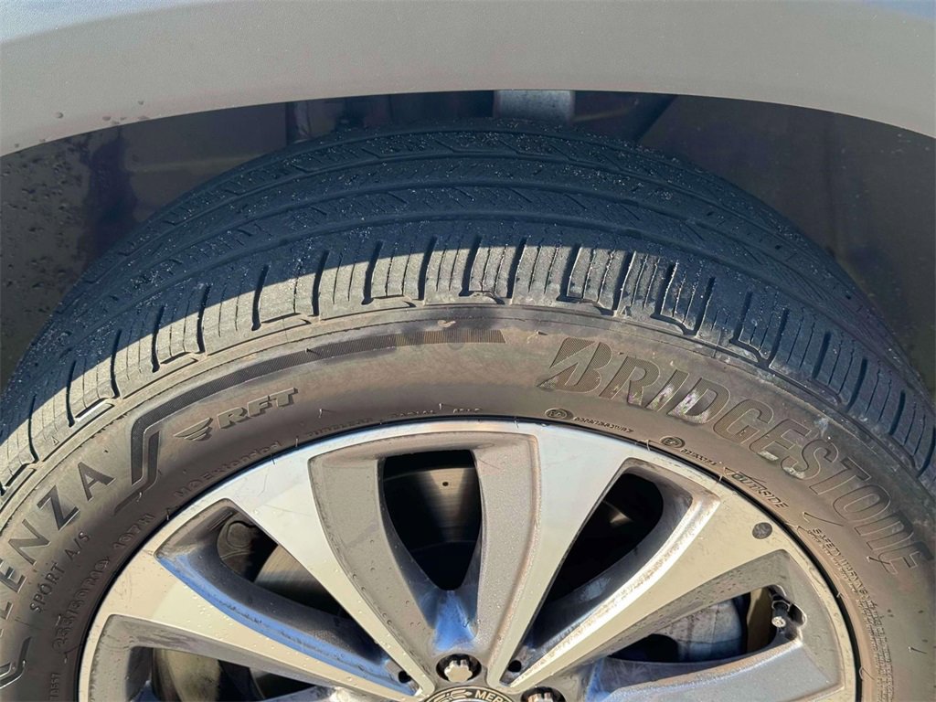 Used 2023 Mercedes-Benz GLE 350 4MATIC w/ 3rd Row Seat Package image 6