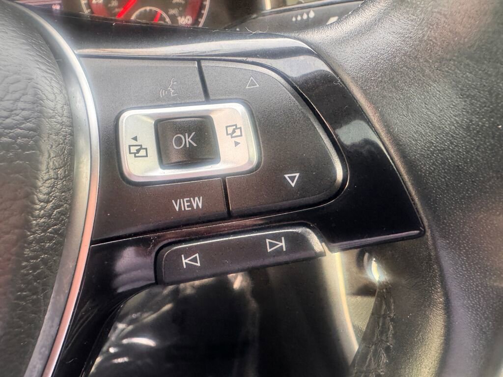 Used 2019 Volkswagen Jetta SE image 18