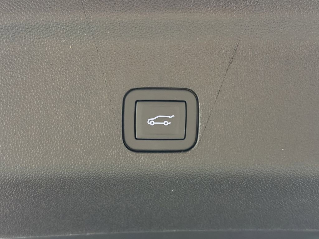 New 2026 GMC Yukon Elevation w/ Elevation Premium Package image 20