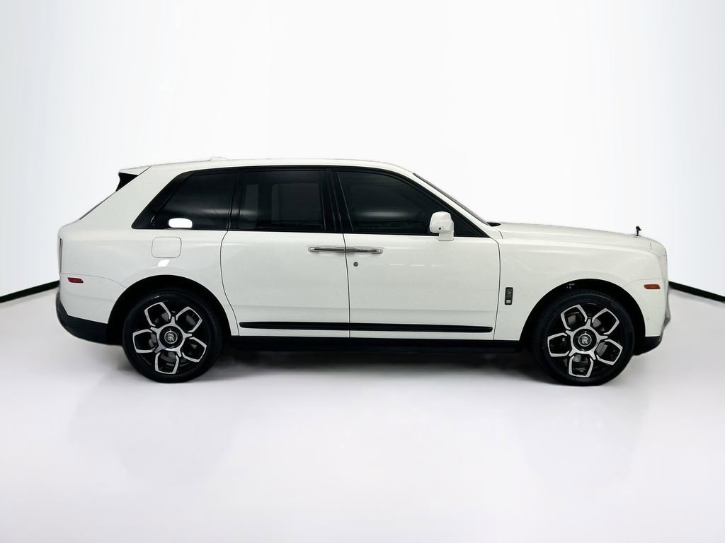 Used 2021 Rolls-Royce Cullinan Black Badge AWD/4WD image 4