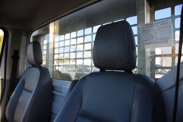 Used 2018 Ford Transit 250 Base image 14