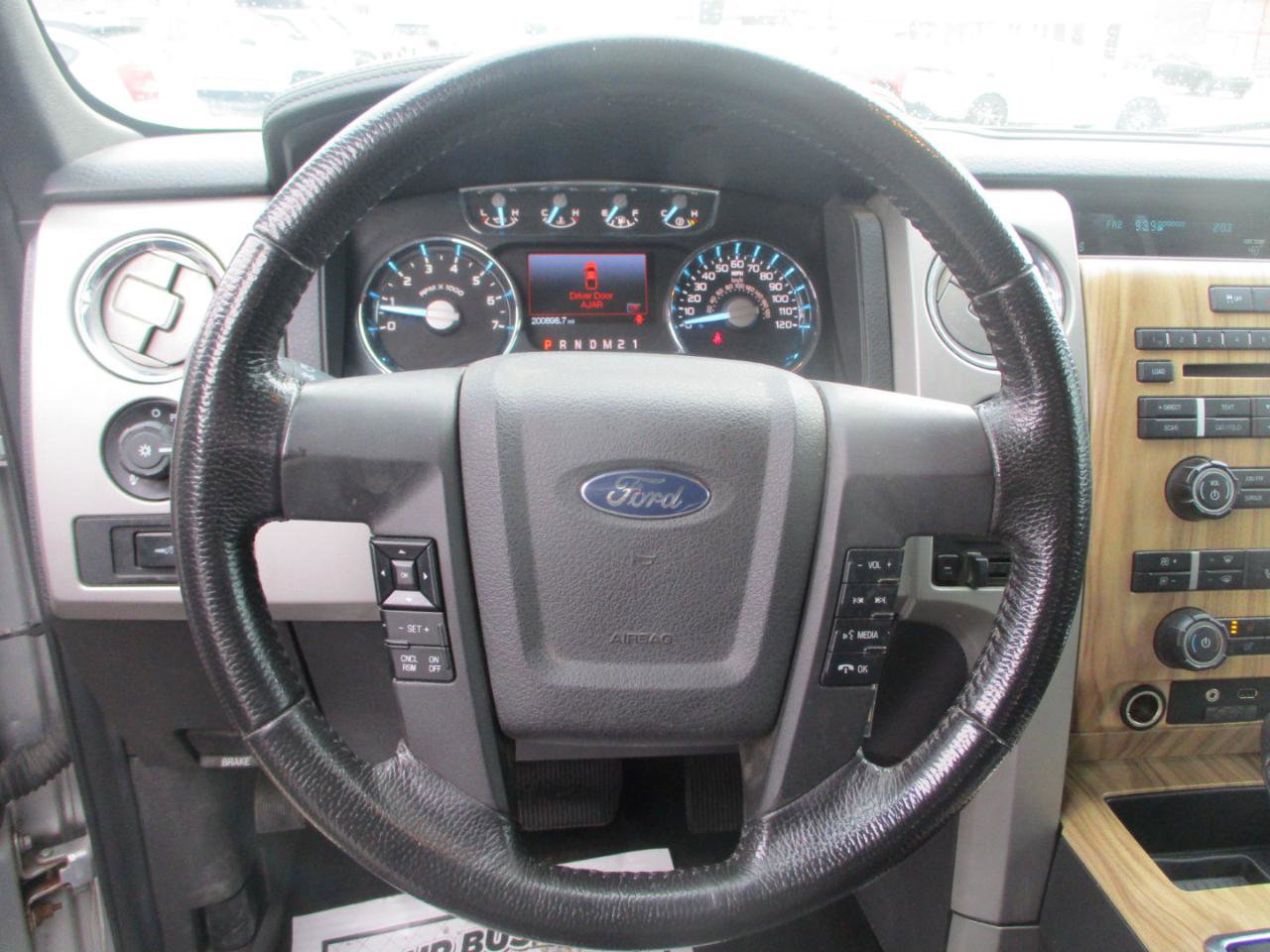 Used 2011 Ford F150 Lariat w/ Lariat Plus Pkg image 13