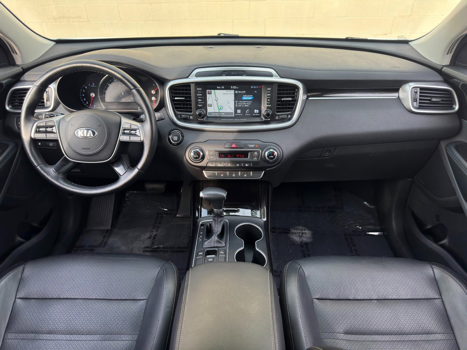 Used 2019 Kia Sorento EX w/ EX Touring Package FWD image 12
