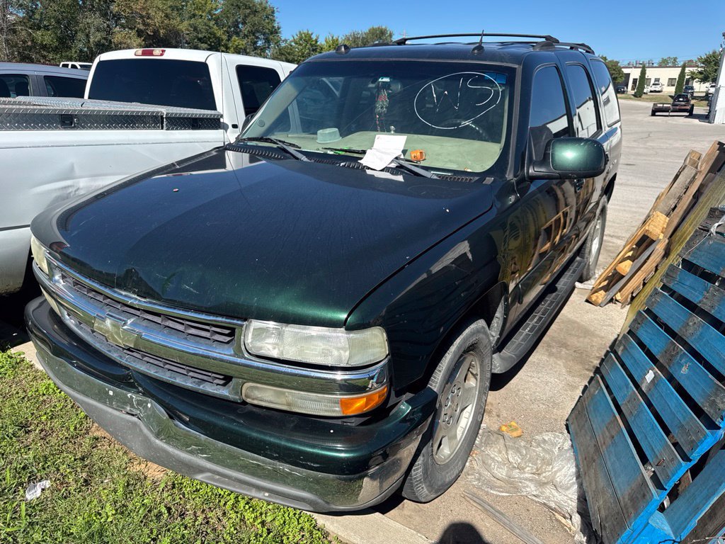 Used 2004 Chevrolet Tahoe LT w/ LT Preferred Equipment Group RWD image 3