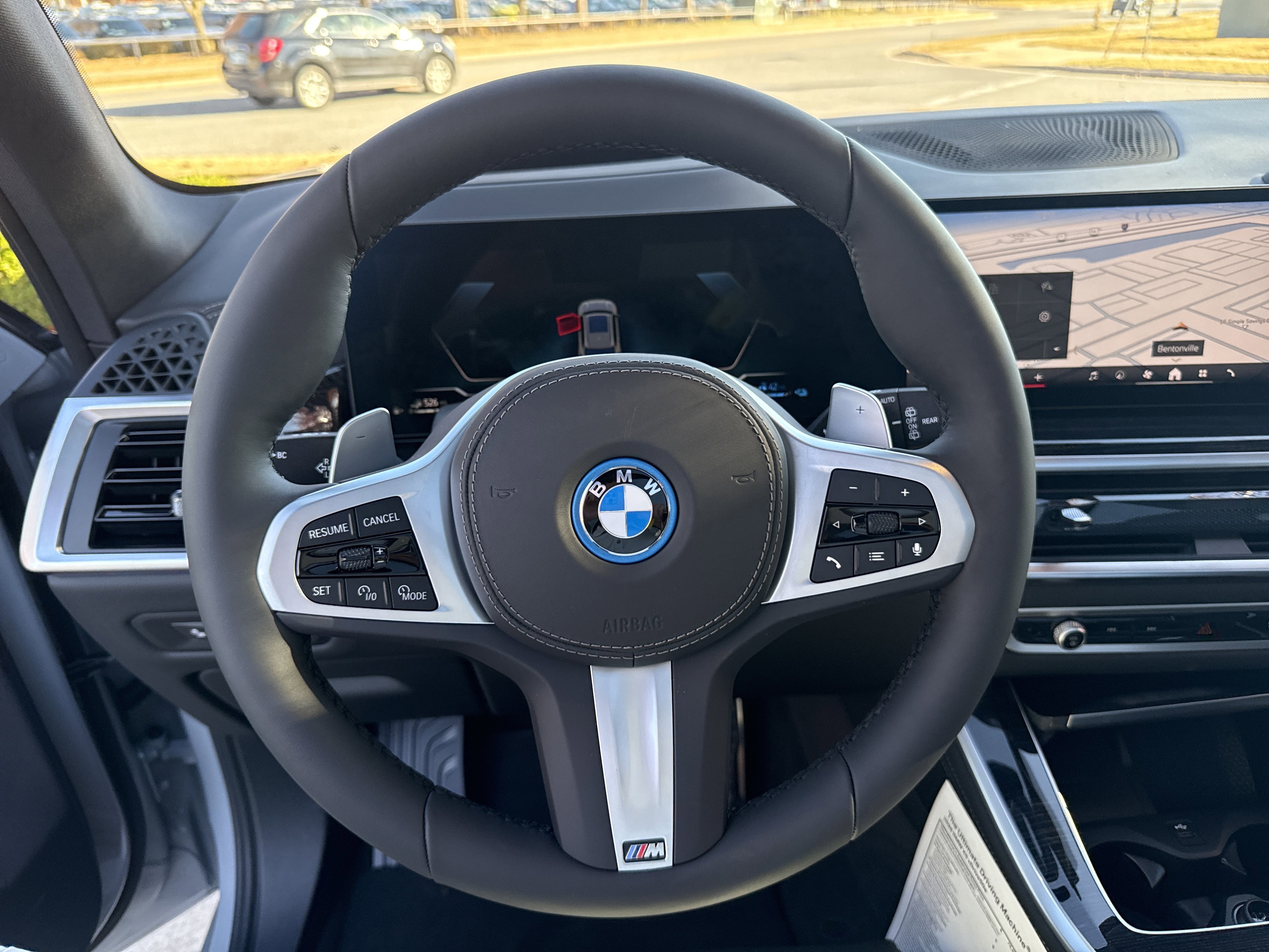 New 2026 BMW X5 xDrive50e w/ M Sport Package AWD/4WD image 18