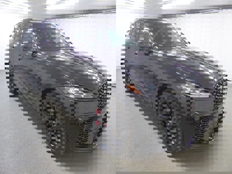 Used 2023 Jaguar F-PACE SVR image 1