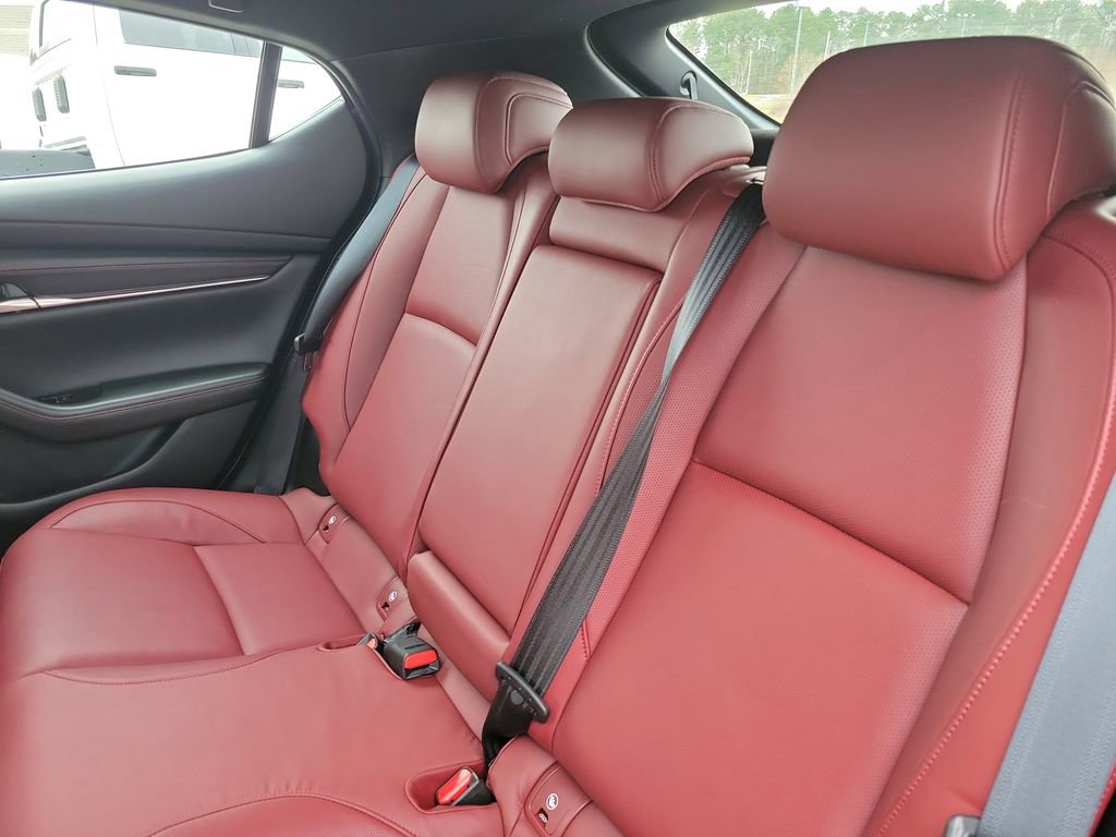 Used 2024 MAZDA MAZDA3 s image 29