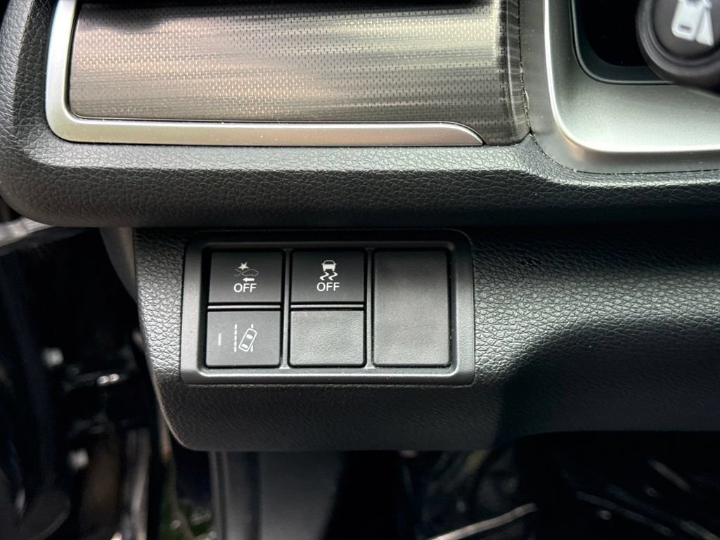 Used 2019 Honda Civic Touring image 20