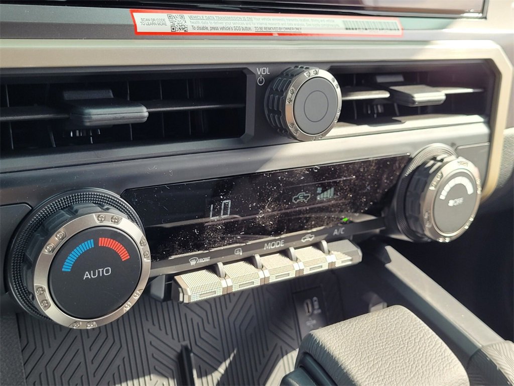 New 2025 Toyota Tacoma TRD Sport image 17