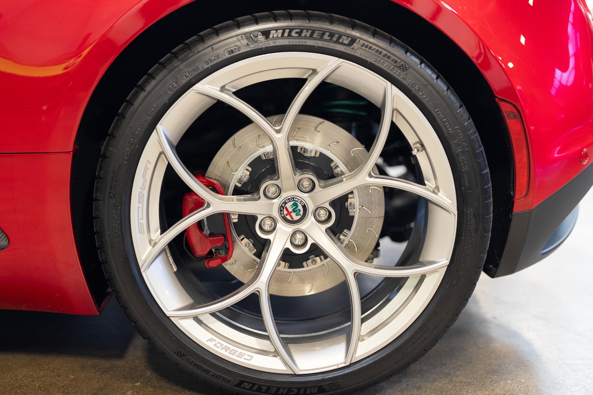 Used 2018 Alfa Romeo 4C Spider w/ Convenience Group - Spider image 57