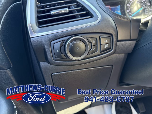 Certified 2024 Ford Edge Titanium w/ Equipment Group 301A AWD/4WD image 27