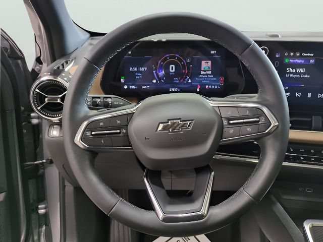 Used 2025 Chevrolet Equinox ACTIV w/ Safety and Technology Package AWD/4WD image 6