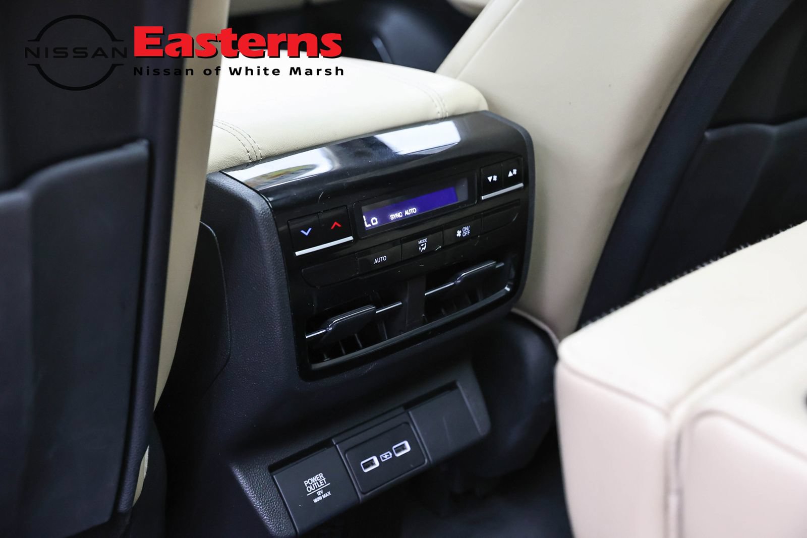 Used 2024 Acura MDX SH-AWD w/ Technology Package image 23