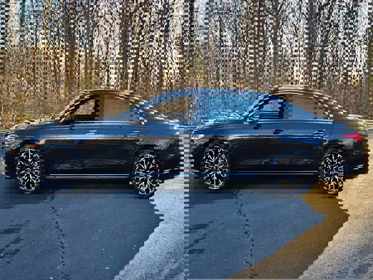 Used 2021 Mercedes-Benz S 580 4MATIC Sedan w/ Warmth & Comfort Package image 3