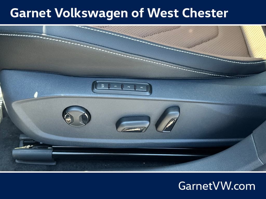 New 2026 Volkswagen Jetta SEL FWD image 37
