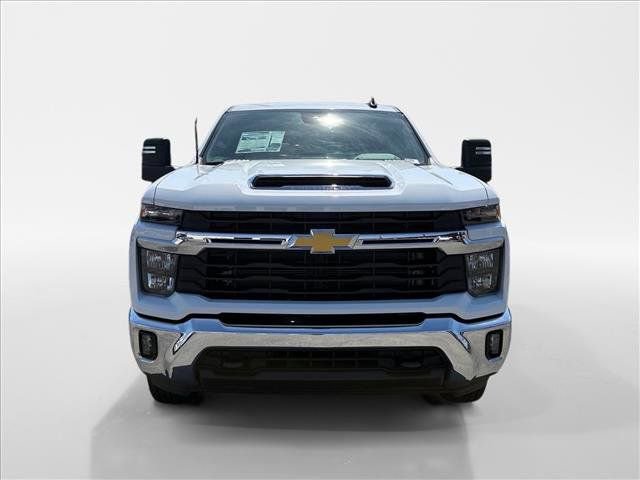 Used 2025 Chevrolet Silverado 2500 LT w/ Convenience Package AWD/4WD image 9