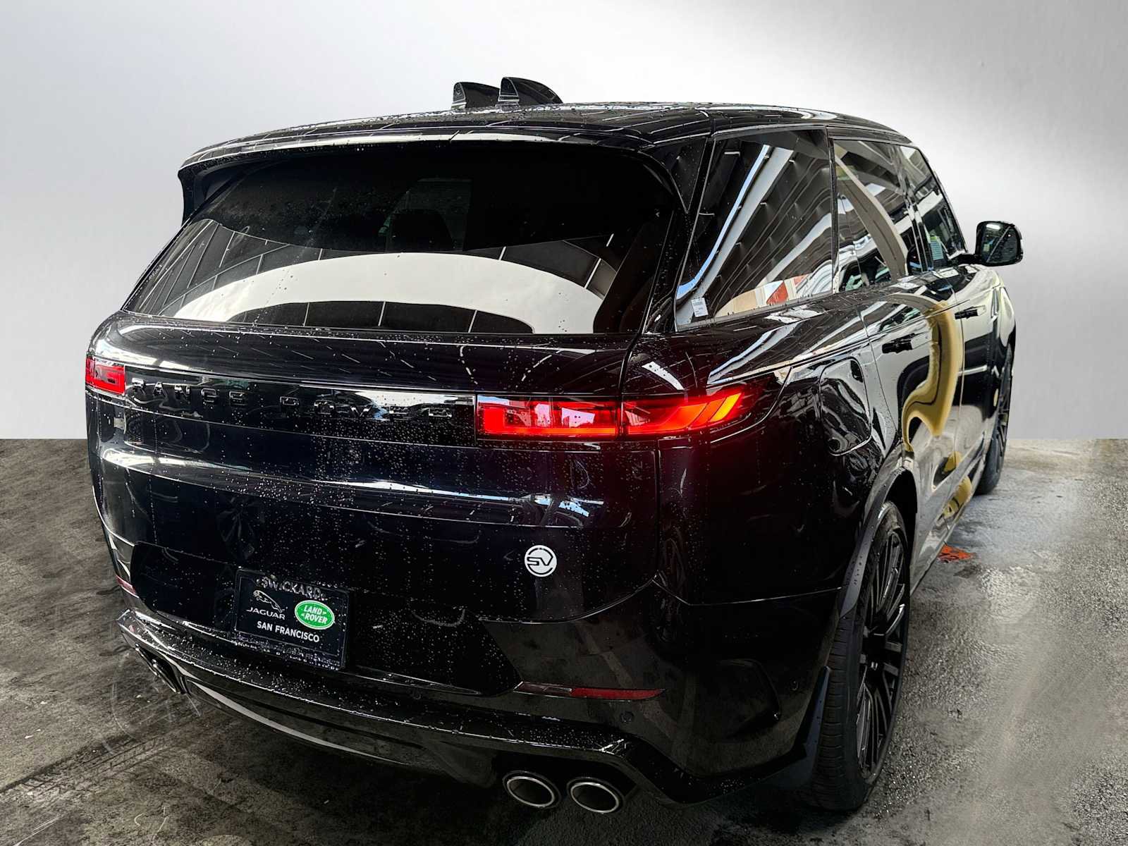 New 2025 Land Rover Range Rover Sport SV Edition Two image 6