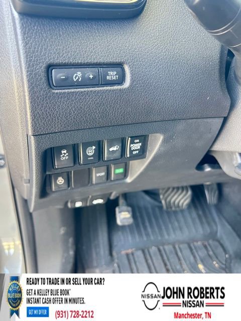 Used 2017 Nissan Rogue SL w/ SL Premium Package image 8