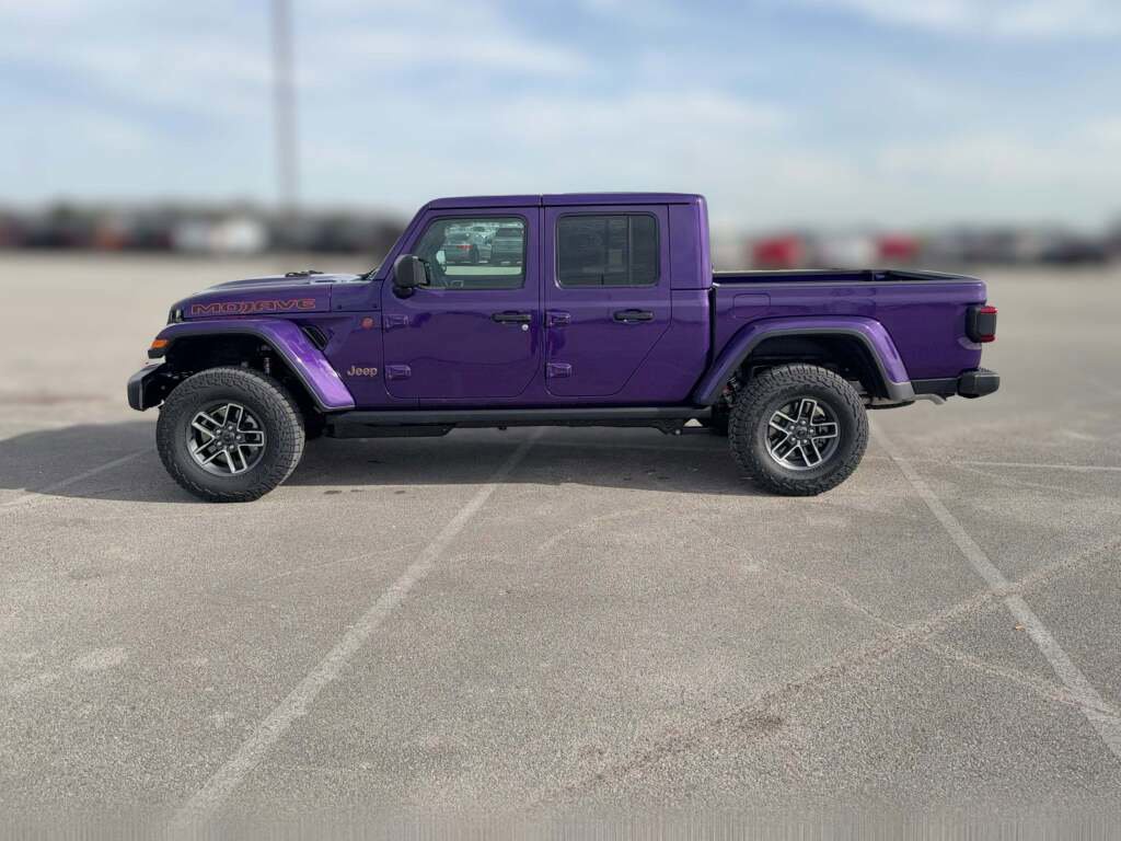 New 2026 Jeep Gladiator Mojave image 6