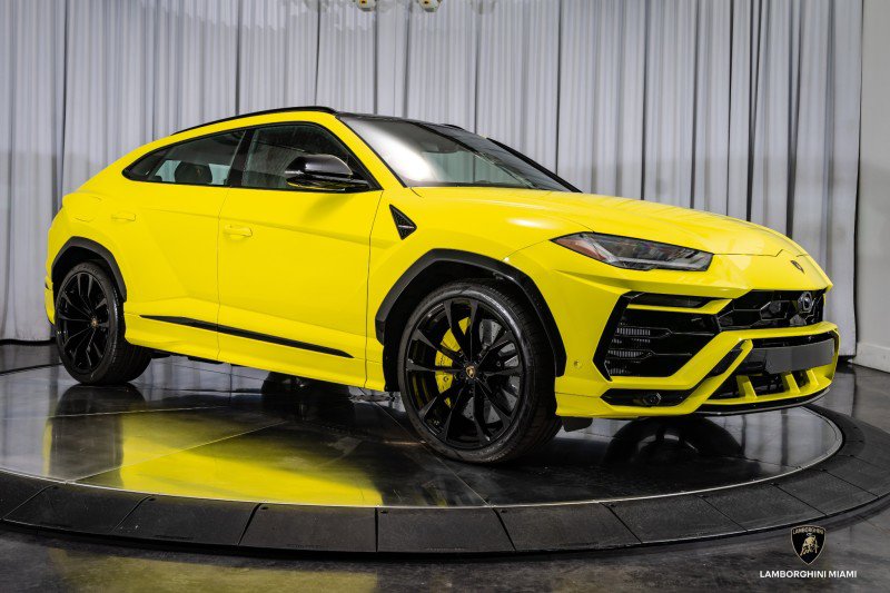Used 2019 Lamborghini Urus image 18