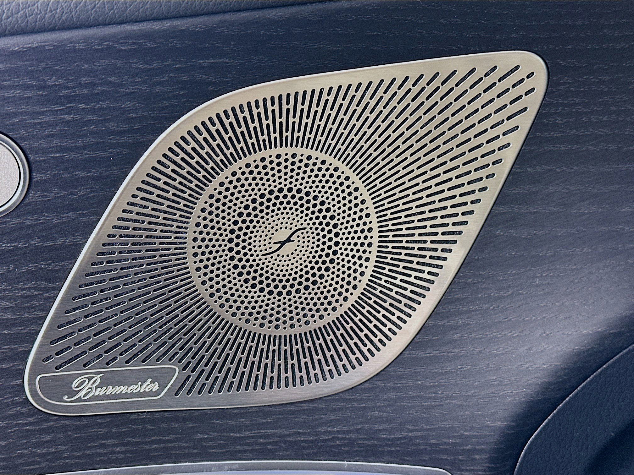 Certified 2025 Mercedes-Benz GLS 450 4MATIC image 24