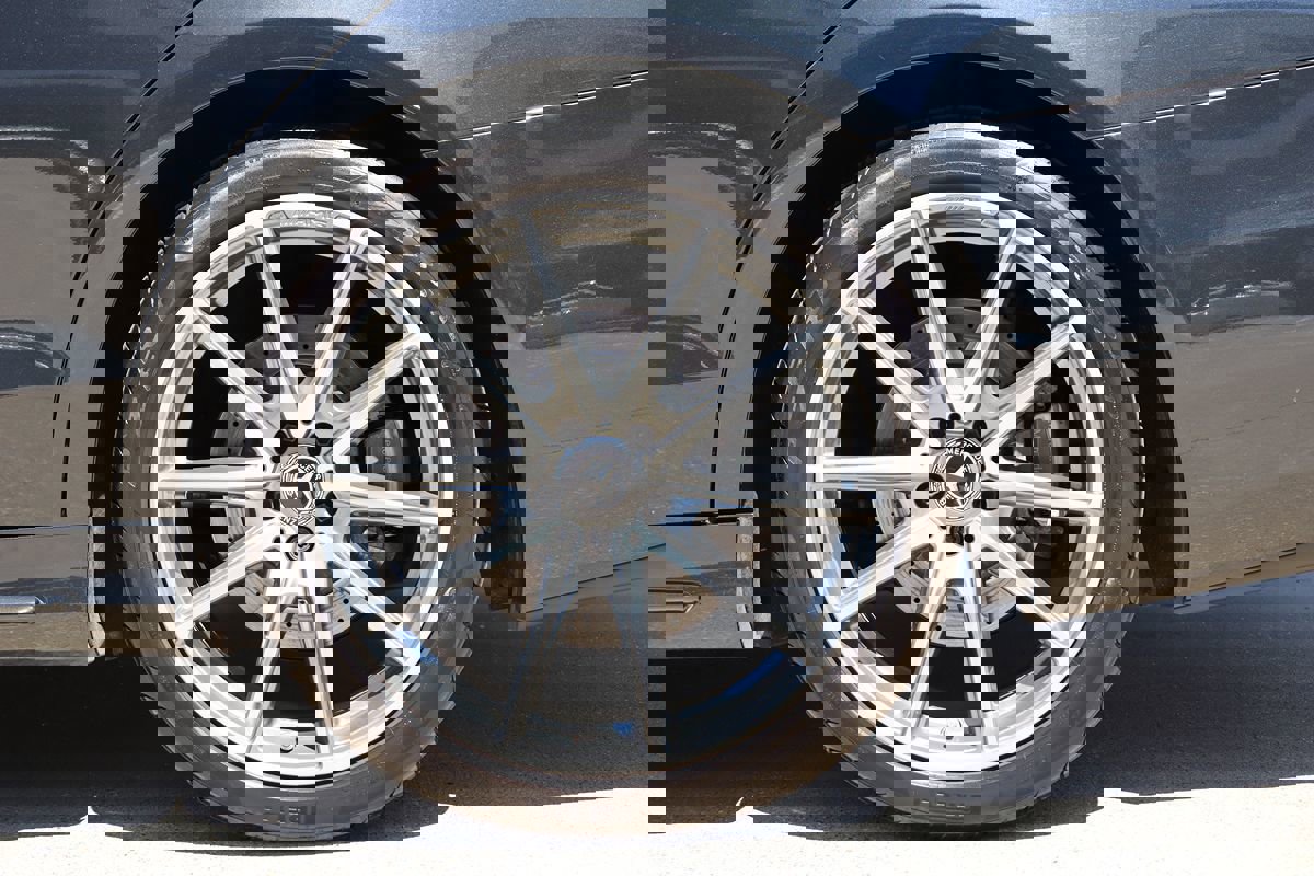 Used 2019 Mercedes-Benz S 560 Sedan w/ AMG Line Exterior image 18