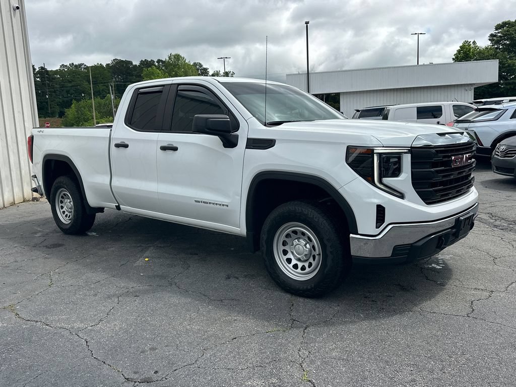 Used 2023 GMC Sierra 1500 Pro w/ Pro Value Package AWD/4WD image 4