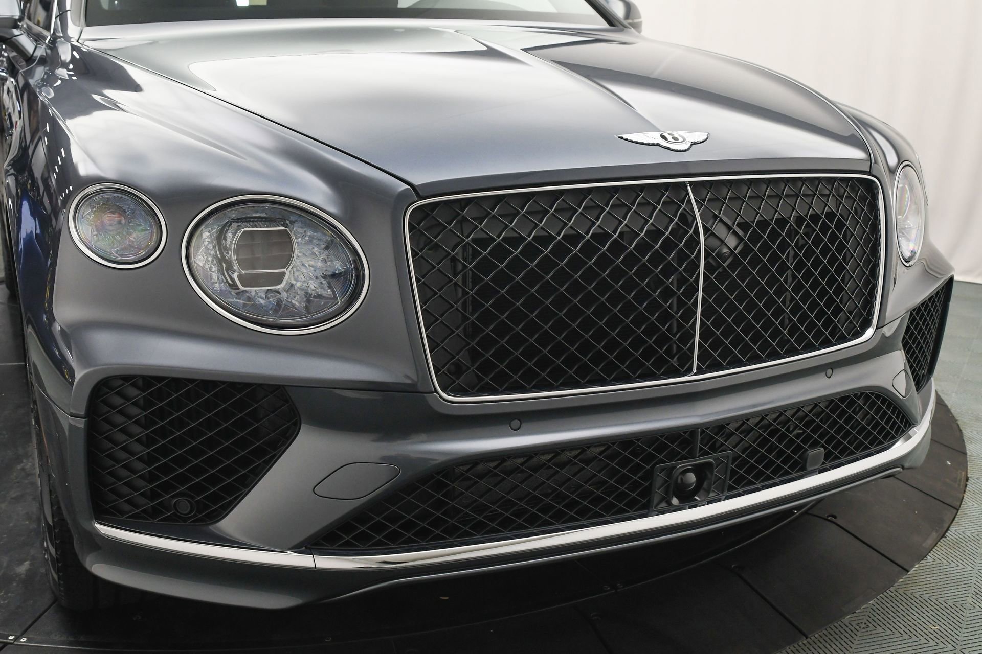 New 2025 Bentley Bentayga image 26