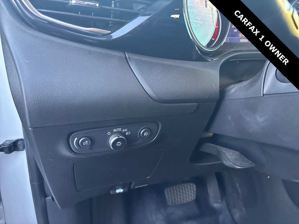 Used 2022 Buick Encore GX Select w/ Sport Touring Package image 12