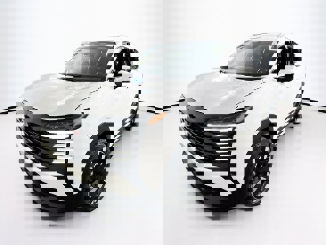 New 2025 Nissan Kicks SR w/ SR Premium Package