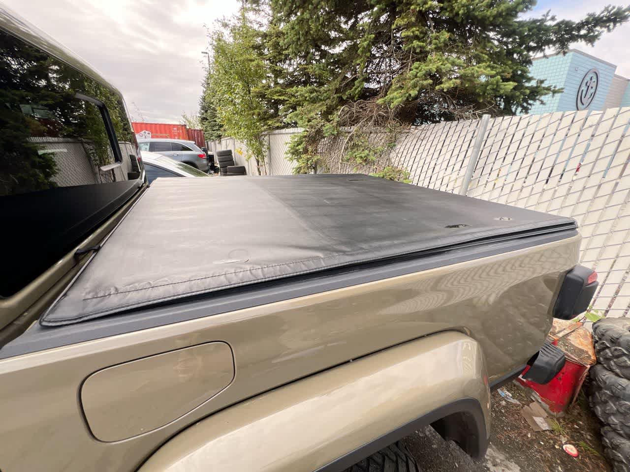 Used 2020 Jeep Gladiator Rubicon AWD/4WD image 25