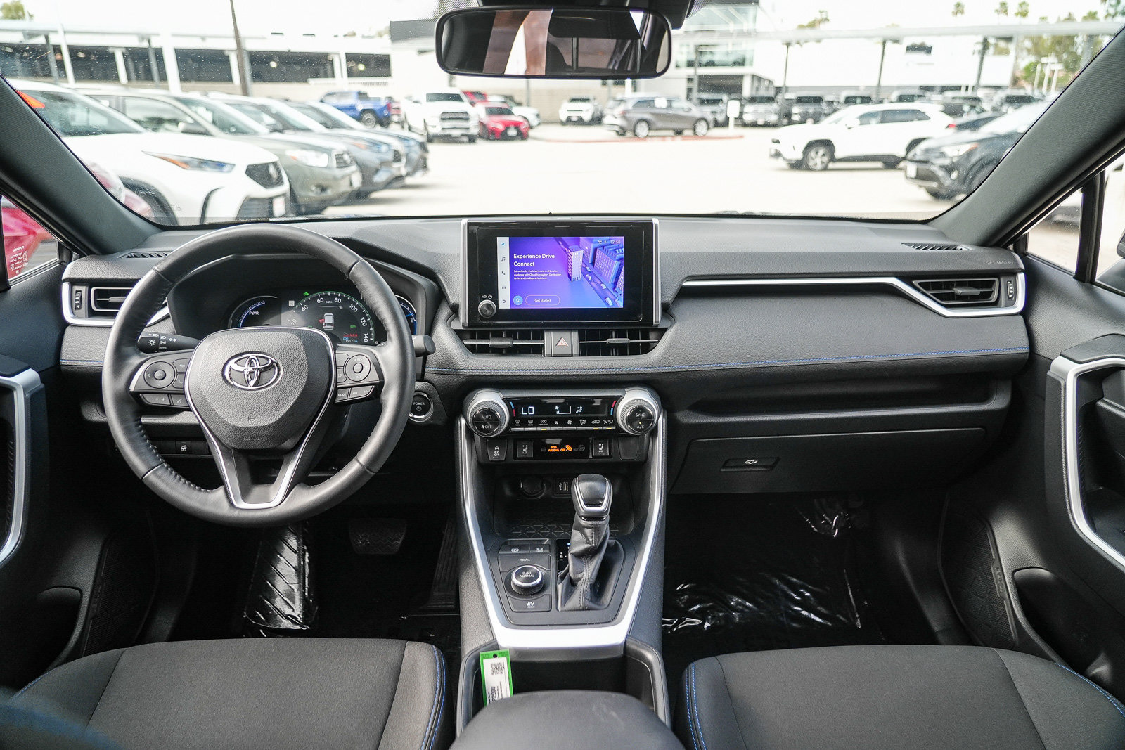 Certified 2024 Toyota RAV4 SE w/ Convenience Package AWD/4WD image 12