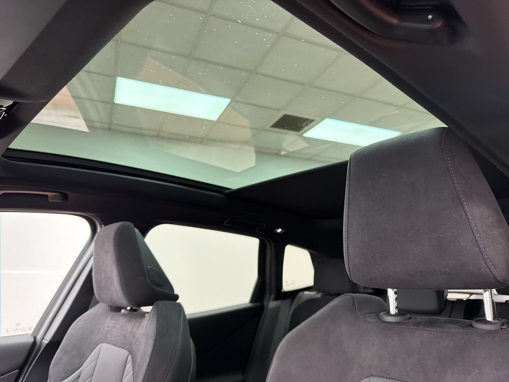 Used 2026 BMW X3 xDrive30i w/ Premium Package AWD/4WD image 15
