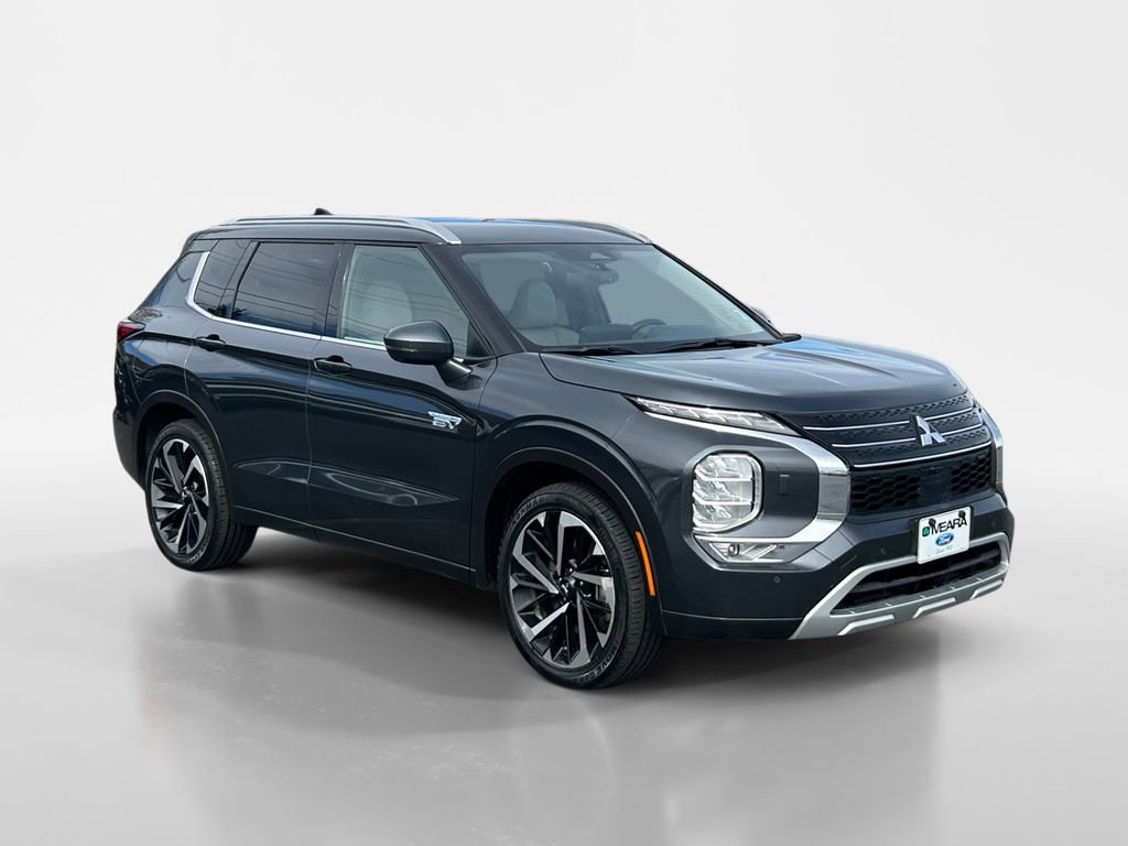 Used 2024 Mitsubishi Outlander SEL image 8