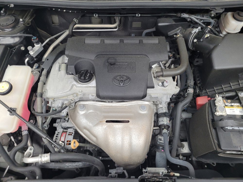 Used 2018 Toyota RAV4 LE FWD image 30