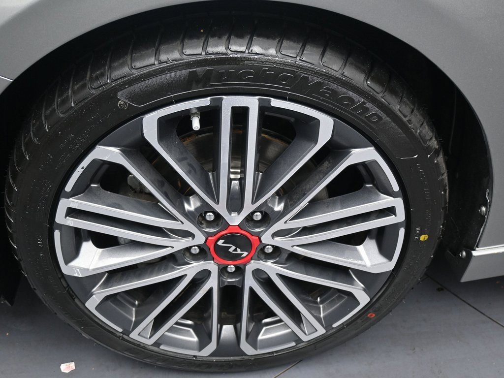 Used 2023 Kia Forte GT image 43