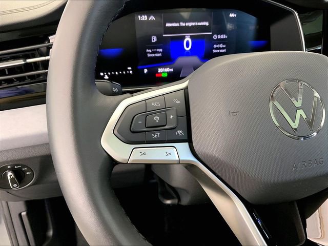 Used 2025 Volkswagen Jetta SE image 18