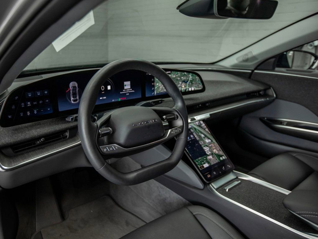 Used 2025 Lucid Air Touring AWD/4WD image 16
