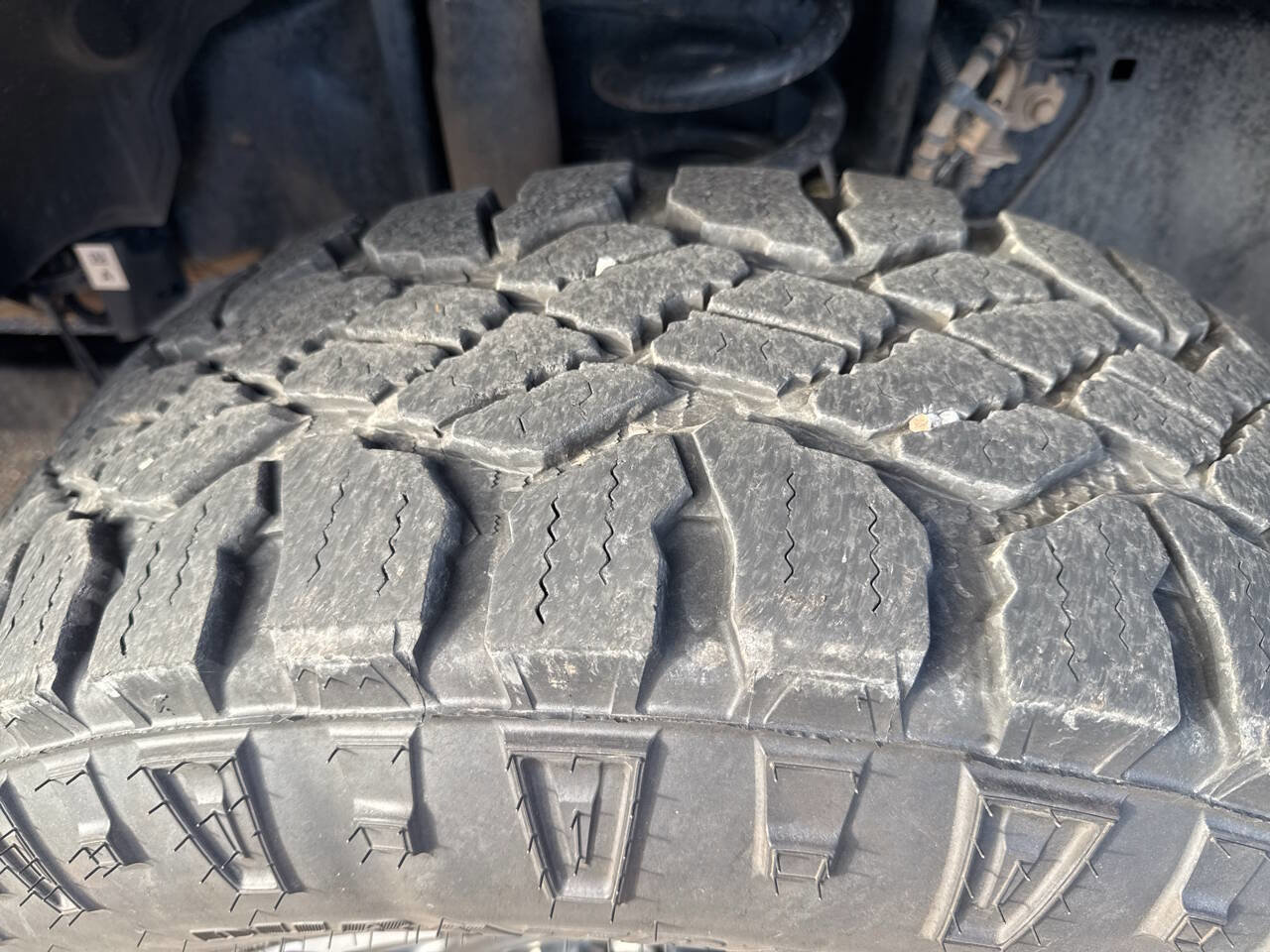 Certified 2023 Ford F250 Lariat w/ Tremor Off-Road Package image 15